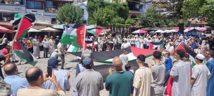 رغم الصمت الرسمي.. المغاربة يؤدون صلاة الغائب على هنية ويواصلون المطالبة بإسقاط التطبيع رغم الصمت الرسمي.. المغاربة يؤدون صلاة الغائب على هنية ويواصلون المطالبة بإسقاط التطبيع