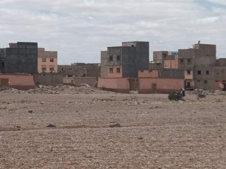 تسونامي البناء العشوائي يجتاح احياء مدينة ابن جرير ومحيط المدينة الخضراء بعد عحز السلطة الإقليمية عن احتواء الوضع تسونامي البناء العشوائي يجتاح احياء مدينة ابن جرير ومحيط المدينة الخضراء بعد عحز السلطة الإقليمية عن احتواء الوضع