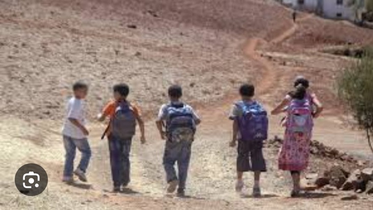 النيابة العامة بقلعة السراغنة تعقد لقاء تواصليا مع التلاميذضحايا الهدر المدرسي وأولياء أمور النيابة العامة بقلعة السراغنة تعقد لقاء تواصليا مع التلاميذضحايا الهدر المدرسي وأولياء أمور