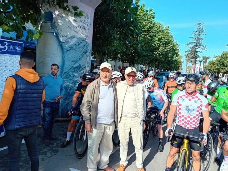 وزان دار الضمانة . الجمعية الرياضية نادي شباب الرحامنة للدراجات ممثلة في طواف الشمال الدولي للدراجات في نسخته الثالثة وزان دار الضمانة . الجمعية الرياضية نادي شباب الرحامنة للدراجات ممثلة في طواف الشمال الدولي للدراجات في نسخته الثالثة