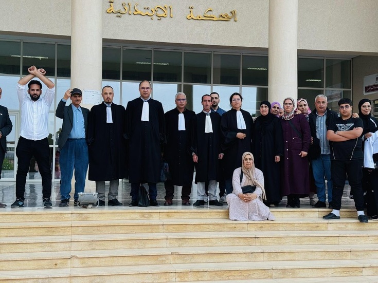 تأجيل محاكمة الشقيقين الشبلي إلى 7 يوليوز وسط مطالب بسراحهما تأجيل محاكمة الشقيقين الشبلي إلى 7 يوليوز وسط مطالب بسراحهما