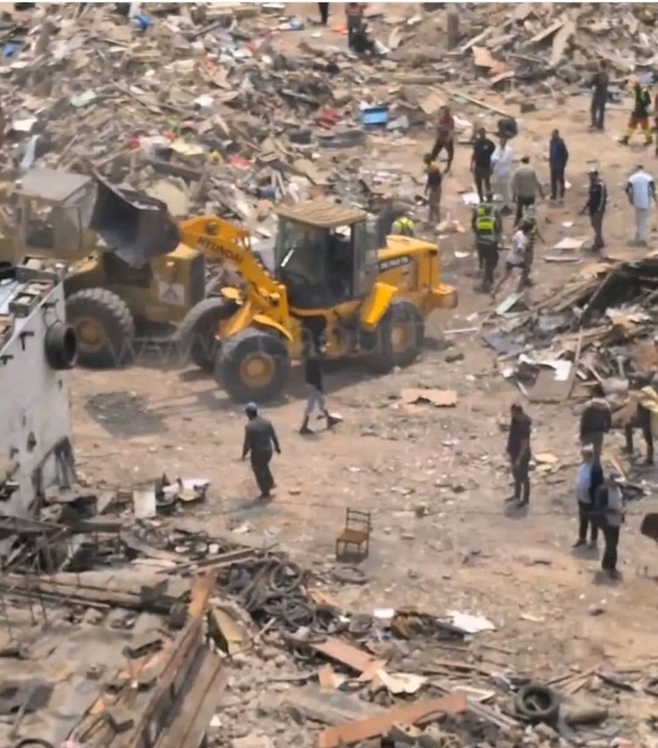 هدم اسواق الحي الحسني قطيعة مع العشوائية ام زواج مع التشرد هدم اسواق الحي الحسني قطيعة مع العشوائية ام زواج مع التشرد