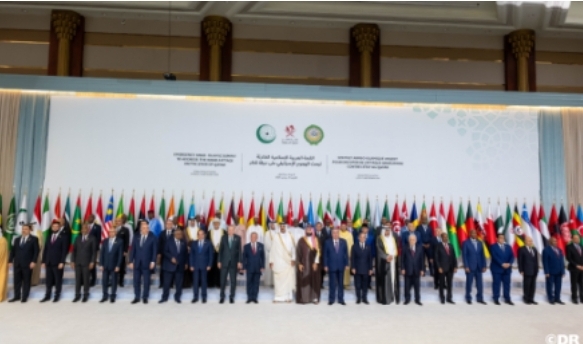 القمة العربية الإسلامية الطارئة تجدد التضامن مع الدوحة وإدانة الاعتداء الإسرائيلي على سيادة قطر (بيان ختامي)