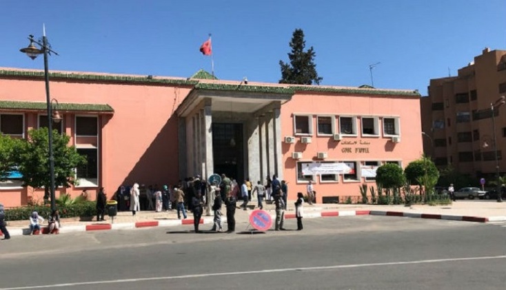 تطورات في قضية “تبديد أملاك الدولة” بمراكش يتابع فيها مسؤولون ومنتخبون والغلوسي يحذر تطورات في قضية “تبديد أملاك الدولة” بمراكش يتابع فيها مسؤولون ومنتخبون والغلوسي يحذر