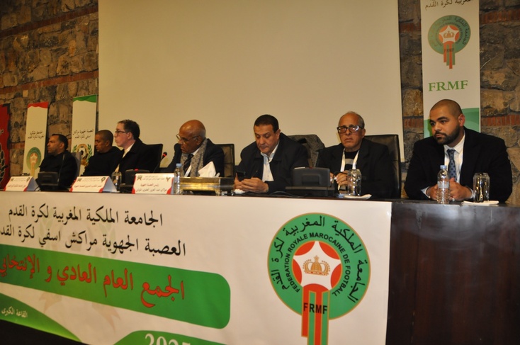 ذالعلوي المودني يتسلم بالاجماع مقاليد تسيير العصبة الجهوية مراكش اسفي لكرة القدم لولاية جديدة... ذالعلوي المودني يتسلم بالاجماع مقاليد تسيير العصبة الجهوية مراكش اسفي لكرة القدم لولاية جديدة...