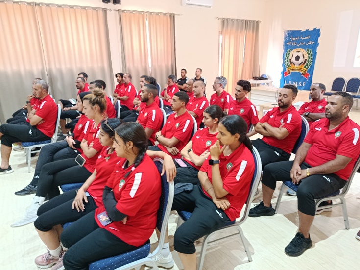 اختتام الدورة التكوينية لرخصة التدريب"د"في كرة القدم بابن جرير اختتام الدورة التكوينية لرخصة التدريب"د"في كرة القدم بابن جرير