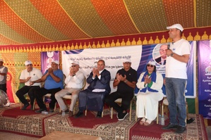 من بوروس.. المداوي يرسم ملامح تعاقد تنموي جديد لفك العزلة والارتقاء بخدمات العالم القروي من بوروس.. المداوي يرسم ملامح تعاقد تنموي جديد لفك العزلة والارتقاء بخدمات العالم القروي