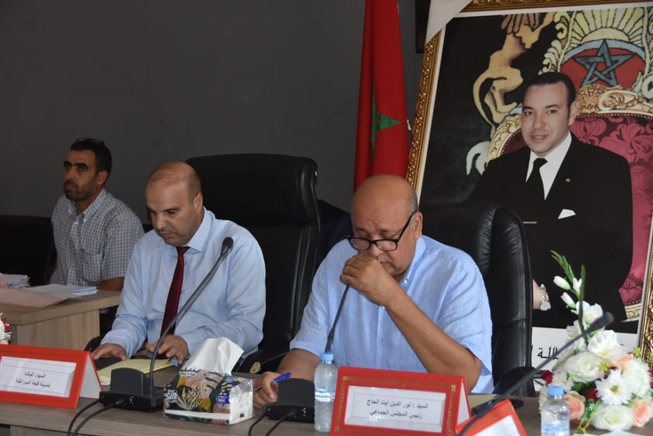 المجلس الجماعي لمدينة قلعة السراغنة يصادق على مشروع الميزانية ومجموعة من اتفاقيات الشراكة في دورة أكتوبر لسنة 2026 المجلس الجماعي لمدينة قلعة السراغنة يصادق على مشروع الميزانية ومجموعة من اتفاقيات الشراكة في دورة أكتوبر لسنة 2026