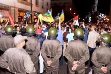 لجنة دعم حراك الريف تنظم احتجاجات أسبوعية وتقود قافلة تضامنية