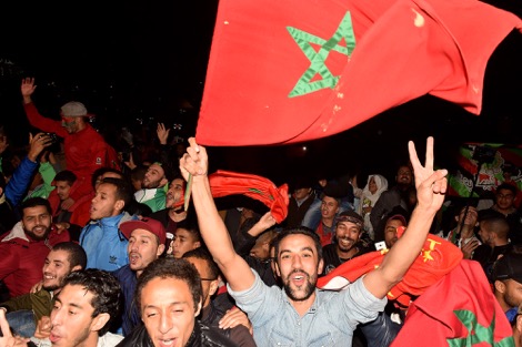هيرفي رونار وأبناء المهاجرين المغاربة يمنحون المغاربة لحظة فرح مفتقدة.