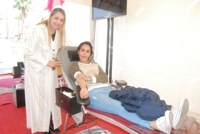 أزيد من 300 متبرع بالدم في حملة النداء الإنساني لجمعية كرامتي بابن جرير .