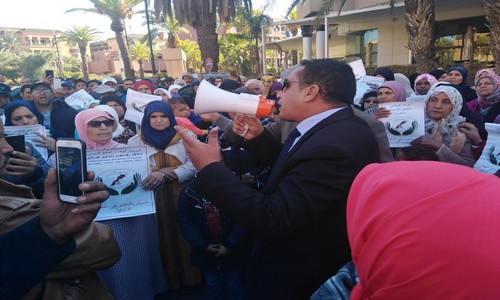 وقفة احتجاجية أمام محكمة الاستيناف بمراكش دعما للحقوقي محمد المديمي.
