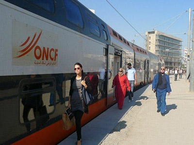 توقيف جميع القطارات من وإلى مختلف الاتجاهات ابتداء من يوم الاثنين 23 مارس 2020 توقيف جميع القطارات من وإلى مختلف الاتجاهات ابتداء من يوم الاثنين 23 مارس 2020