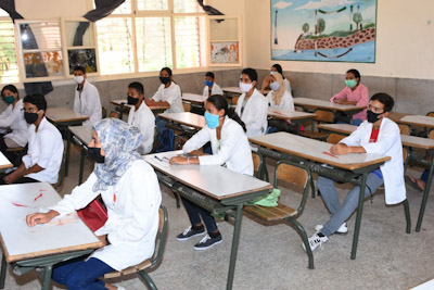 عامل إقليم الرحامنة يقوم بزيارة لثانوية المسيرة الاعدادية بابن جرير بمناسبة الدخول المدرسي