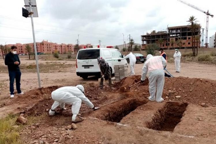 تسجيل 2533 إصابة جديدة بكورونا و57 حالة وفاة خلال 24 ساعة الأخيرة ببلادنا