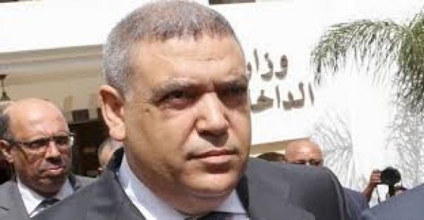 وزير الداخلية: هناك جماعات لم تَنخرط في مجهود الرقمنة.. وآجال تسليم الرخص للمرتفقين لا تُحترم