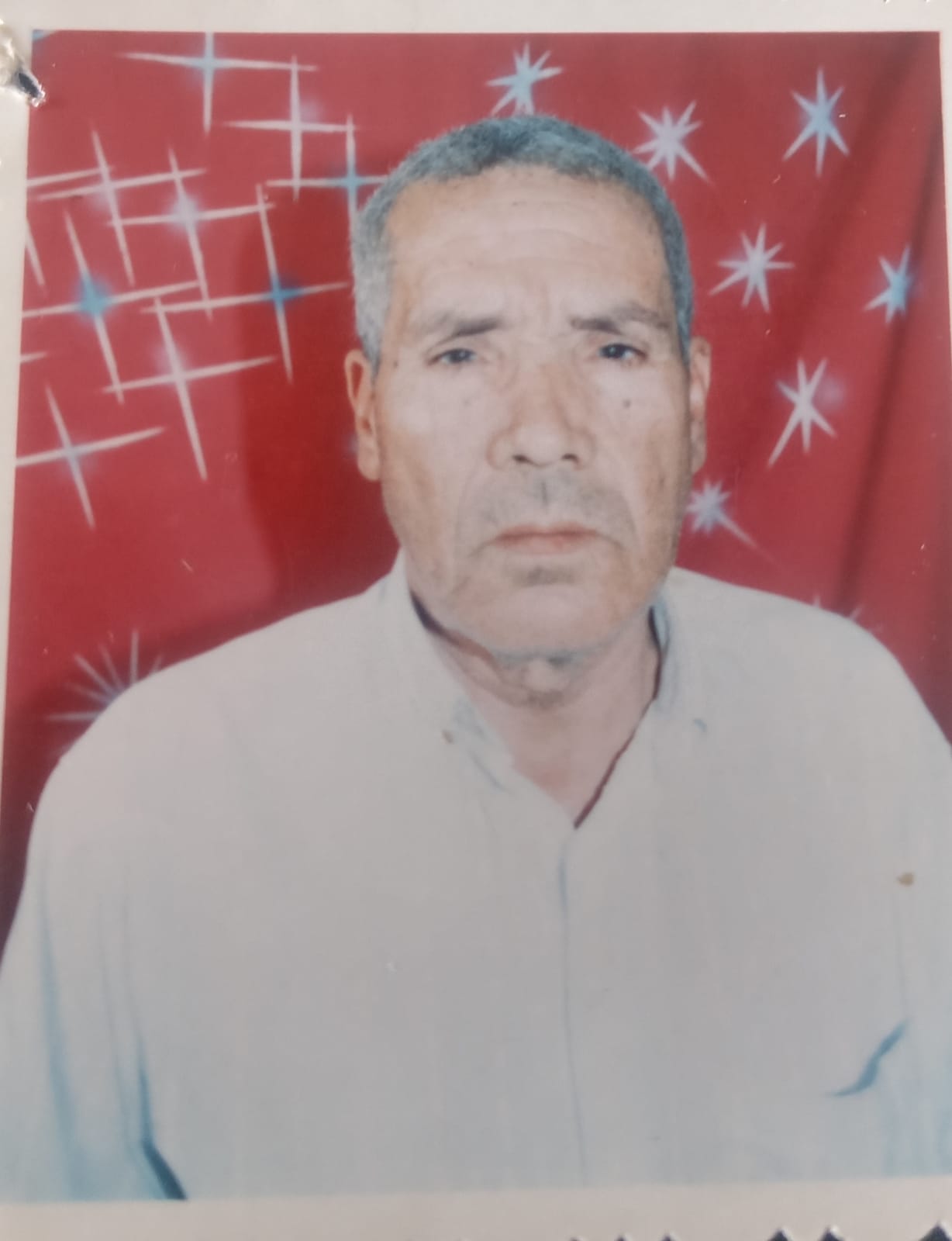 المناضل الكبير "الهرم"سي أحمد مونتيس في ذمة الله     المناضل الكبير "الهرم"سي أحمد مونتيس في ذمة الله