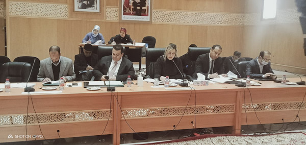  المجلس الحضري لابن جرير....عندما يحتد النقاش...حذار من الانفجار!   