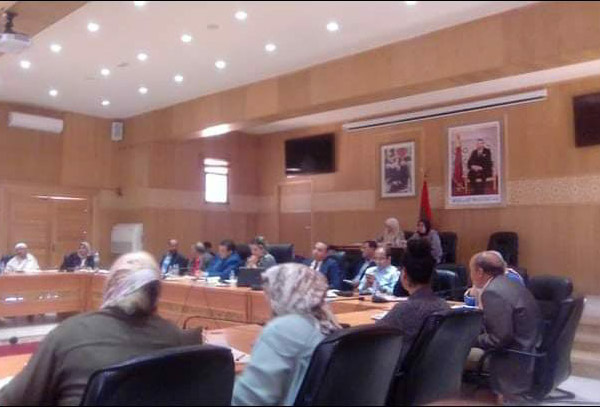   هل كان لابد من تدخل عامل الإقليم لنزع فتيل أزمة المجلس الحضري لابن جرير...؟