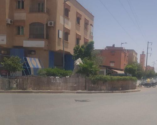   السلطات تضييق الخناق على الفراشة...وتستمر فوضى احتلال الملك العمومي بابن جرير...