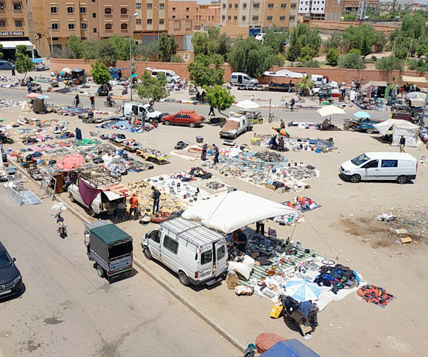    حملات تحرير الملك العمومي العشوائية تصيب اقتصاد مدينة ابن جرير بالسكتة القلبية 