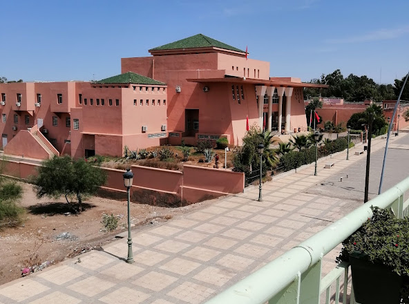    تدبير أملاك الجماعات السلالية كرافعة للتنمية الاقتصادية والاجتماعية بإقليم الرحامنة "الواقع والآفاق " ...يوم دراسي بابتدائية ابن جرير 