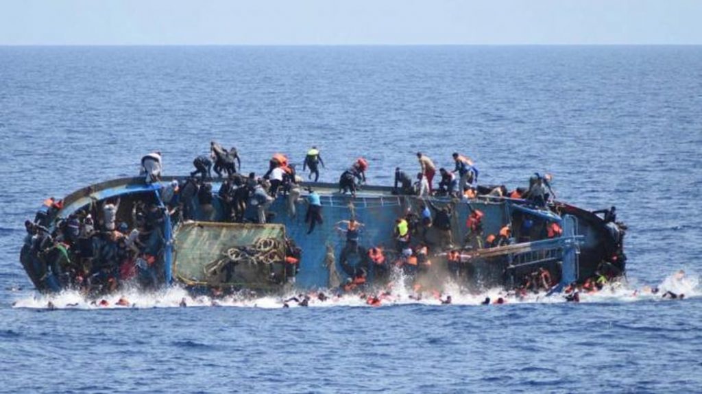 مطالب بالكشف عن مآل شباب “العطاوية” الذين اختفوا بعرض البحر عند محاولتهم الهجرة السرية مطالب بالكشف عن مآل شباب “العطاوية” الذين اختفوا بعرض البحر عند محاولتهم الهجرة السرية