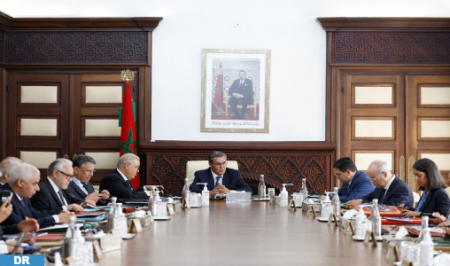 زلزال الحوز.. الحكومة تقرر اقتطاع أجرة يوم عمل عن كل شهر على مدى ثلاثة أشهر للموظفين في السلم التاسع وما فوق زلزال الحوز.. الحكومة تقرر اقتطاع أجرة يوم عمل عن كل شهر على مدى ثلاثة أشهر للموظفين في السلم التاسع وما فوق