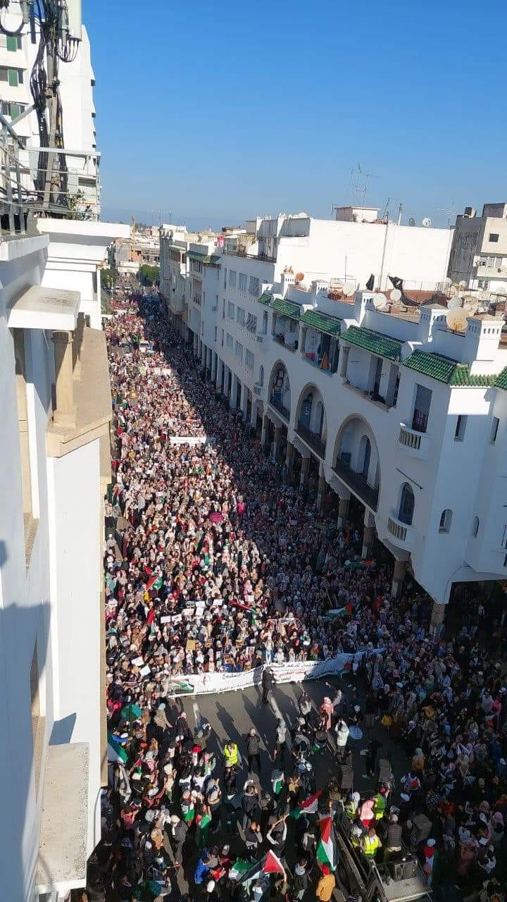 غداة الذكرى الثالثة للتطبيع.. مسيرة حاشدة بالرباط للمطالبة بوقف الإبادة في غزة وإسقاط التطبيع (صور)