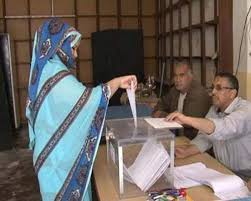 استمالة الناخبين والتهديد والاعتداء على المواطنين امام مكاتب التصويت بابن جرير