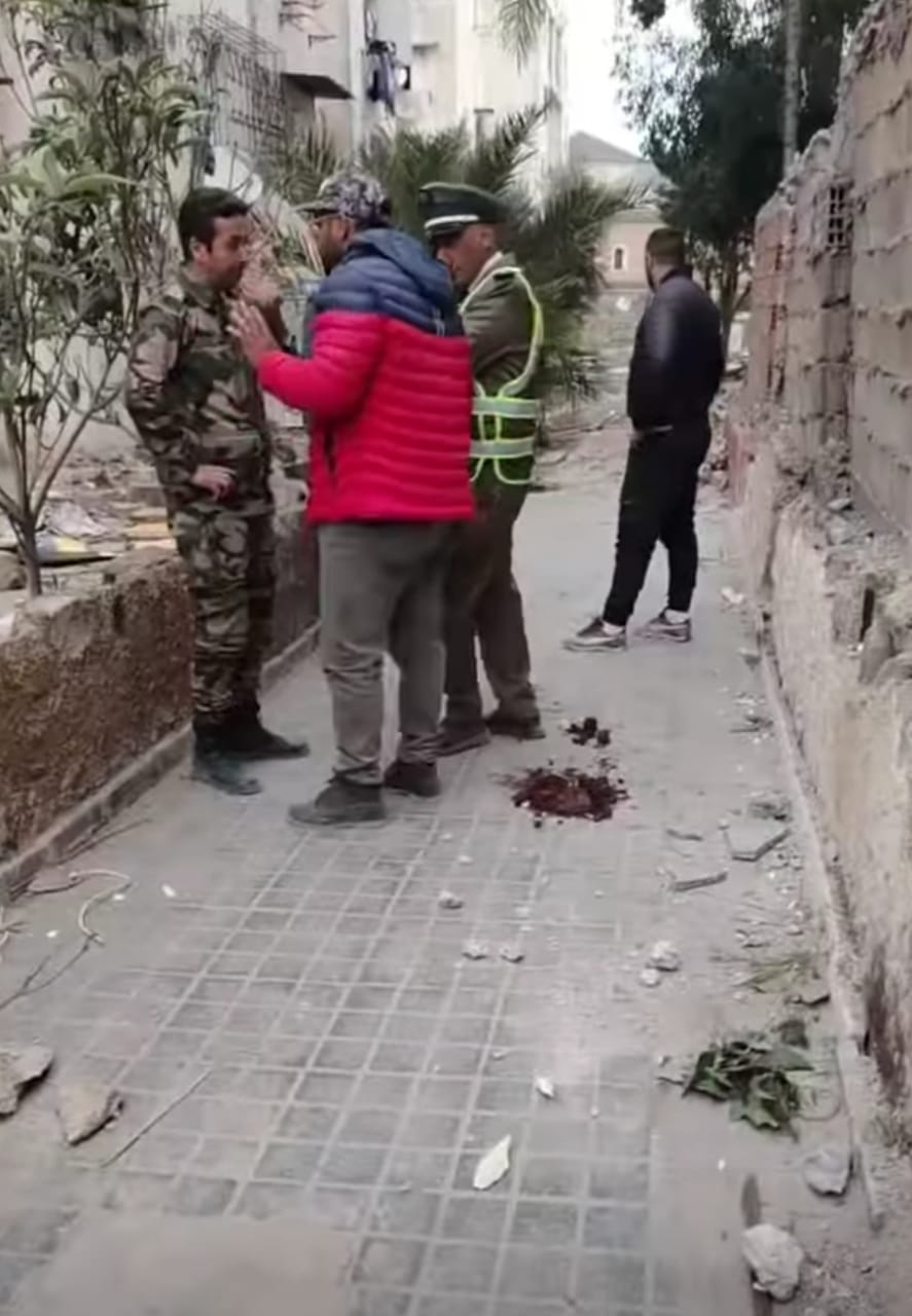 **عمالة عين السبع الحي المحمدي: جهود مكثفة لتحرير الملك العام ومحاربة البناء العشوائي** **عمالة عين السبع الحي المحمدي: جهود مكثفة لتحرير الملك العام ومحاربة البناء العشوائي**