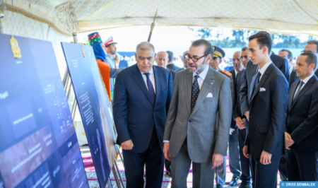 جلالة الملك يعطي انطلاقة إحداث منصة المخزون والاحتياطات الأولية لجهة الرباط- سلا- القنيطرة، تجسيد للنموذج المغربي في الصمود في مواجهة الكوارث