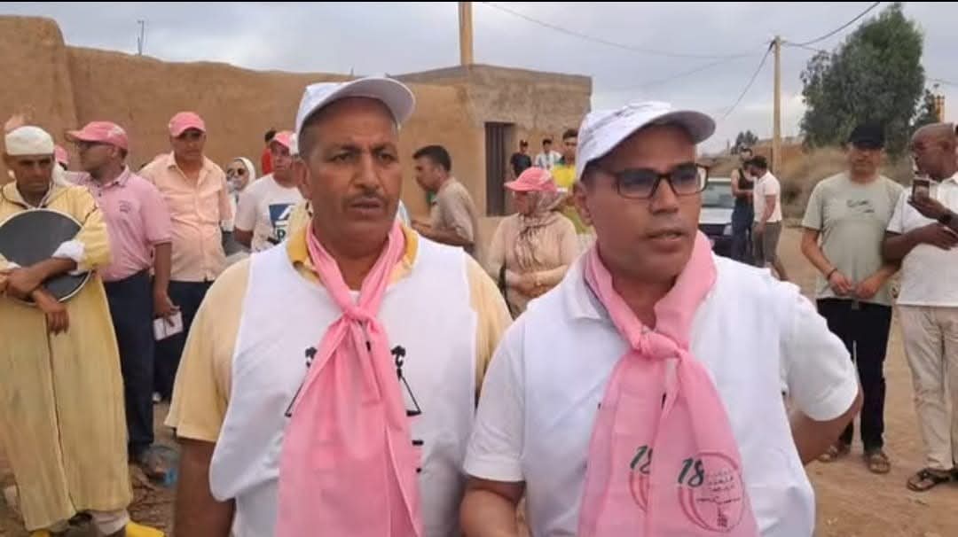 قيادة حزب الاستقلال بقلعة السراغنة تحل بالجماعة الترابية أولاد اصبيح لدعم مرشحي الحزب لاقتراع فاتح يوليوز 2025 قيادة حزب الاستقلال بقلعة السراغنة تحل بالجماعة الترابية أولاد اصبيح لدعم مرشحي الحزب لاقتراع فاتح يوليوز 2025