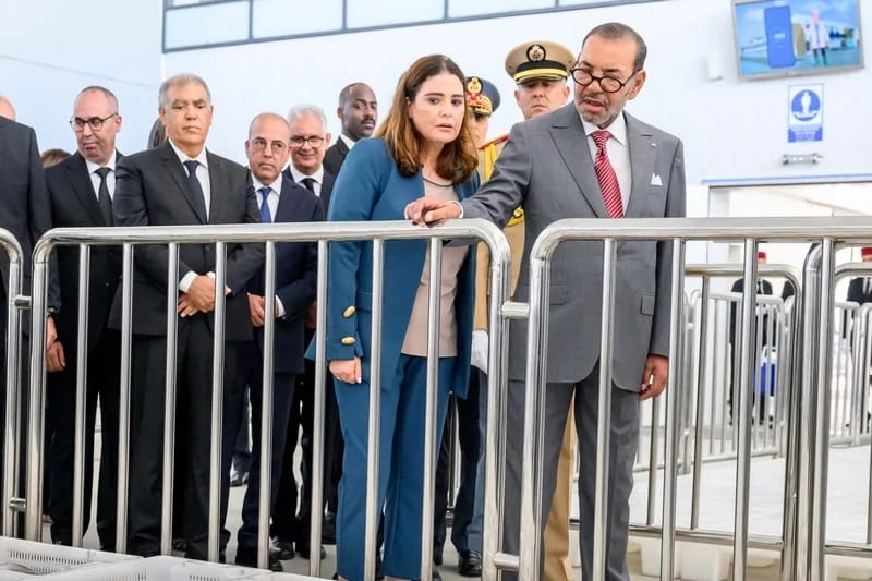 الملك محمد السادس يدشن مشاريع كبرى بميناء الدار البيضاء في خطوة نحو تعزيز مكانته الاقتصادية والسياحية