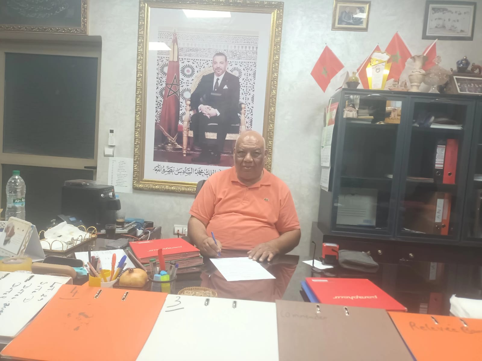 الحاج عبد اللطيف الزعيم النائب البرلماني عن دائرة الرحامنة في تصريح لجريدة حقائق بريس حول الحصيلة النيابية.....