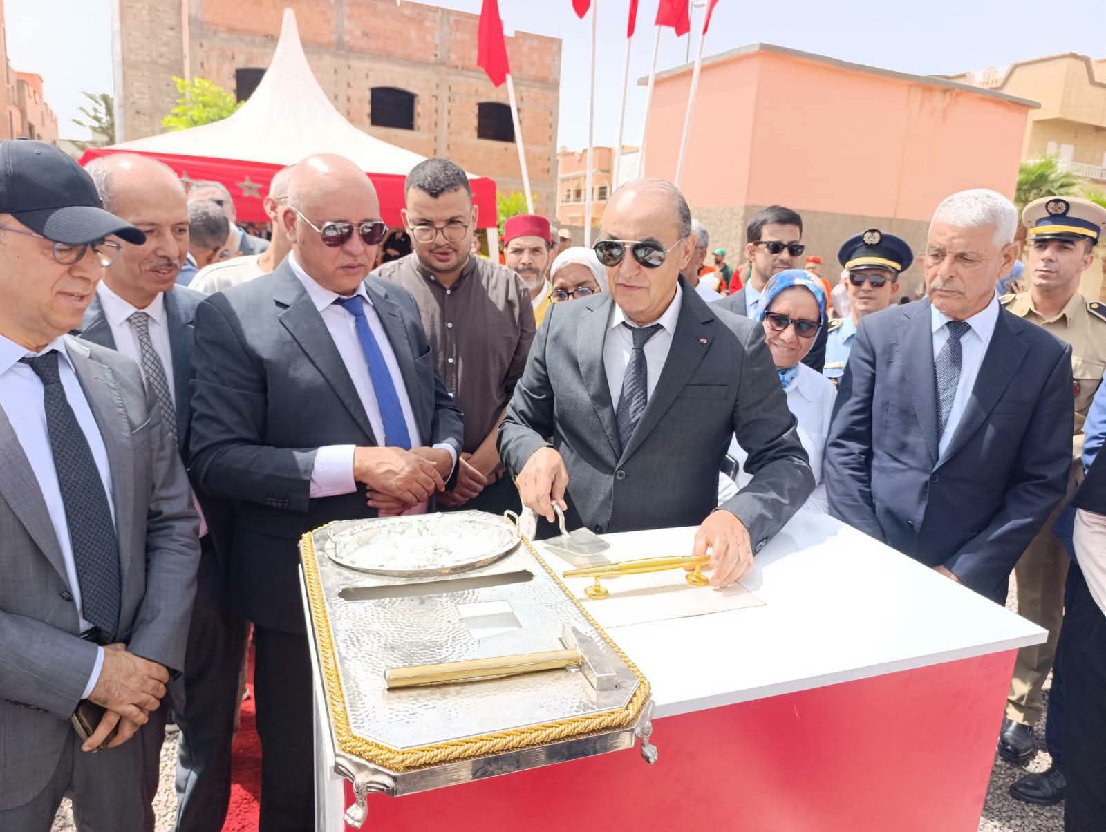 بمناسبة الذكرى السابعة والعشرين لعيد العرش المجيد عامل إقليم قلعة السراغنة سمير اليزيدي يعطي انطلاقة مجموعة من المشاريع التنموية بالاقليم