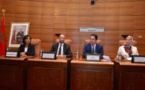 ليس دفاعا عن الوزيرة المنتدبة الملكفة بالجالية ، ولكن ضد سياسة الظلم والحكرة والإستصغار والإحتقار الممارس من طرف ناصربوريطة وزير الشؤون الخارجية والتعاون والإفريقي والمغاربة المقيمين بالخارج ضد نزهة الوافي كإمرأة مغربية مهاجرة أولا وأخيرا !!