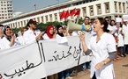أطباء القطاع الحر يحتجون على الوضعية غير القانونية لهيأتهم الوطنية ويطالبون بانتخابات عاجلة