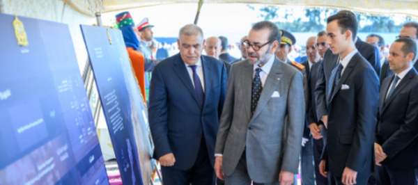 جلالة الملك يعطي انطلاقة إحداث منصة المخزون والاحتياطات الأولية لجهة الرباط- سلا- القنيطرة، تجسيد للنموذج المغربي في الصمود في مواجهة الكوارث