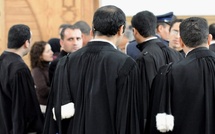 هيئة المحامين بالرباط تعتبر ما طال دفاع المهداوي “مساساً بالمهنة” وخرقاً للفصل 263 من القانون الجنائي