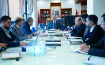 عامل إقليم قلعة السراغنة السيد سمير اليزيدي يترأس اجتماعا لتعبئة الاراضي السلالية من اجل الاستثمار الفلاحي