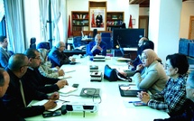 عامل إقليم قلعة السراغنة السيد سمير اليزيدي يتراس اجتماعا حرصا على تمويل الاسواق وصون صحة وسلامة المواطنين