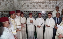 قلعة السراغنة.... الحاجب الملكي يسلم هبة ملكية بضريح سيدي رحال البودالي .